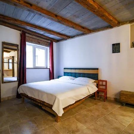 Downtown Rustic Studio Brasov Exterior photo